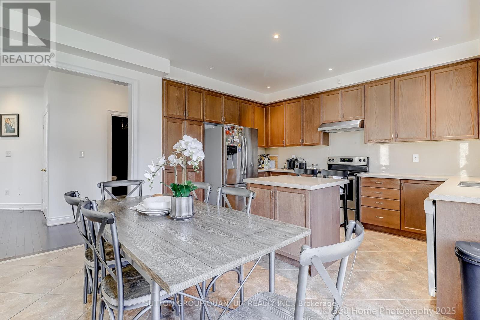 5497 Oscar Peterson Boulevard Property Photo 12
