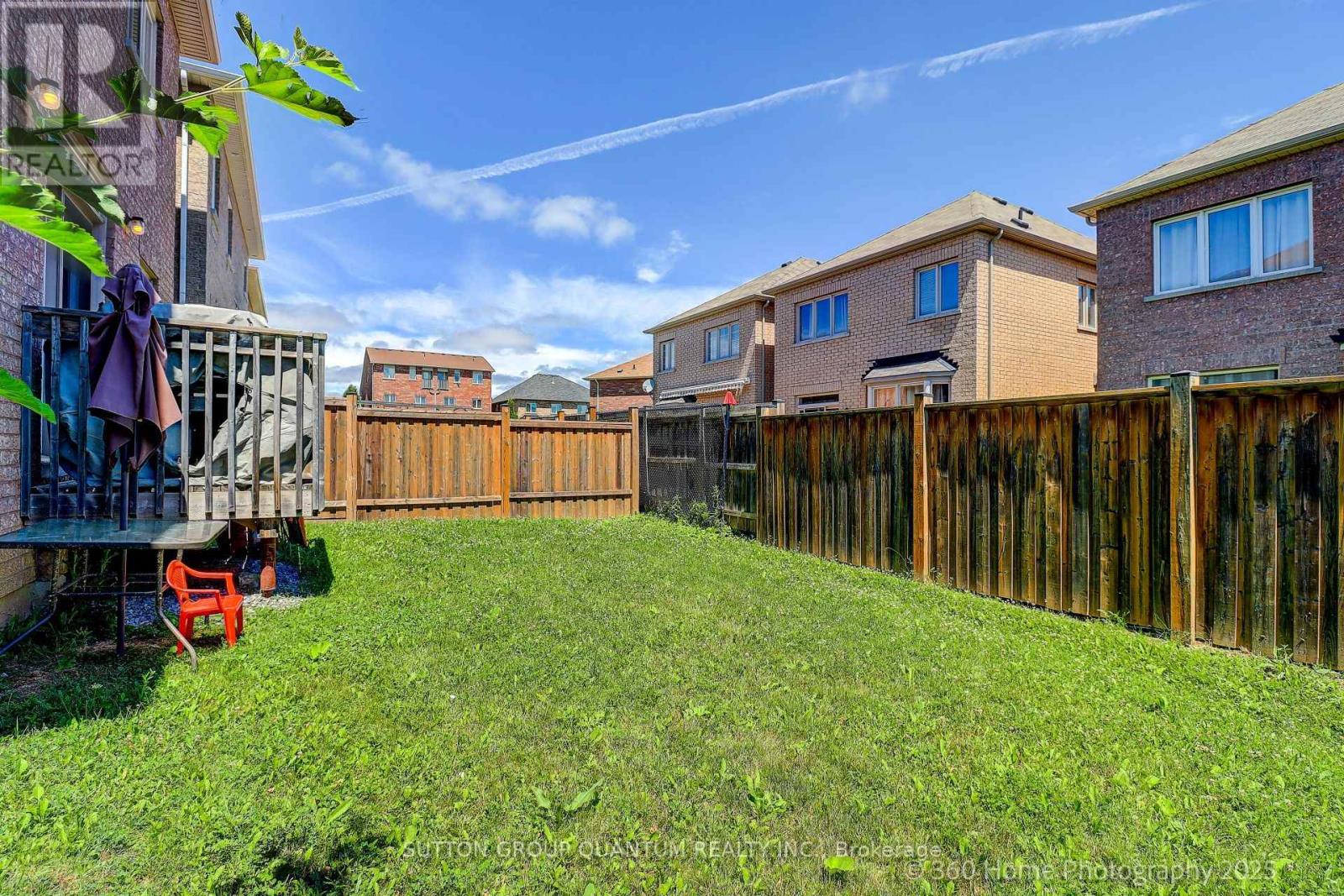 5497 Oscar Peterson Boulevard Property Photo 27