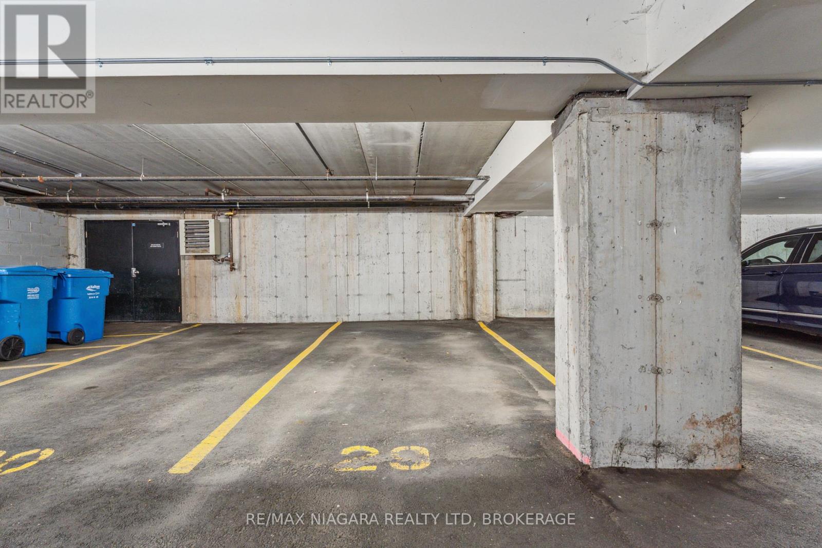 102 - 2055 Appleby Line Property Photo 24