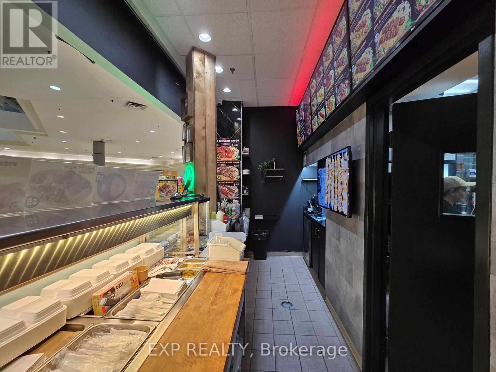 45 - 4141 Dixie Road Property Photo 8