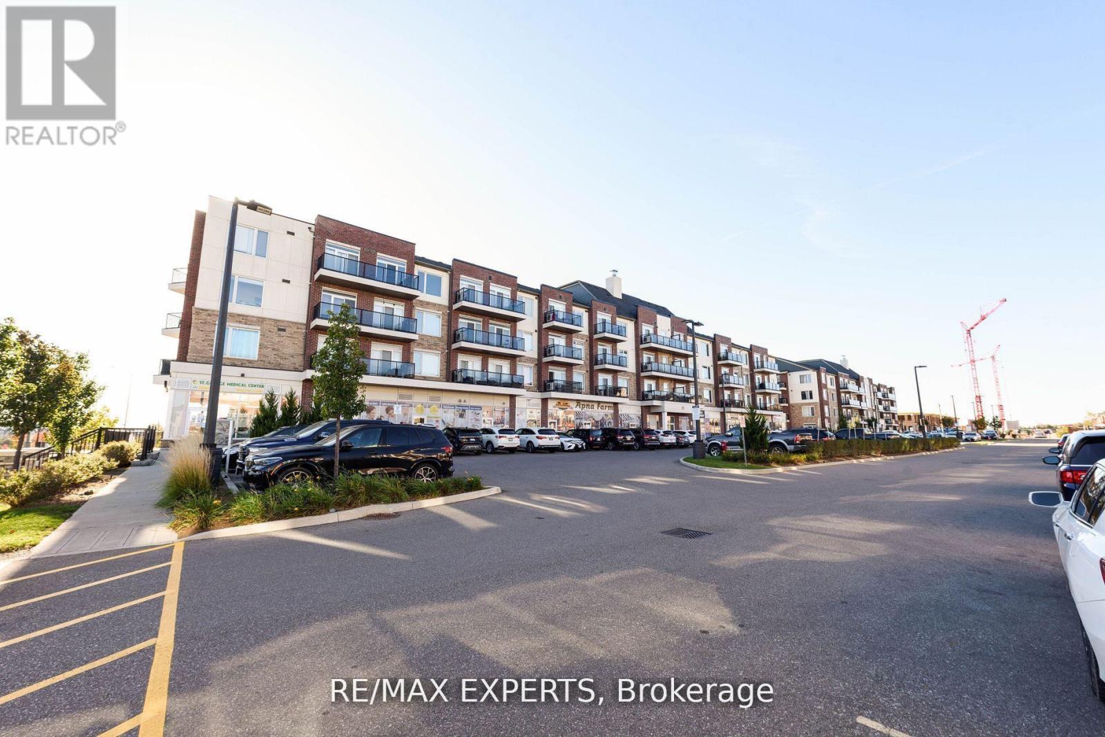 203 - 50 SKY HARBOUR DRIVE Property Photo 1