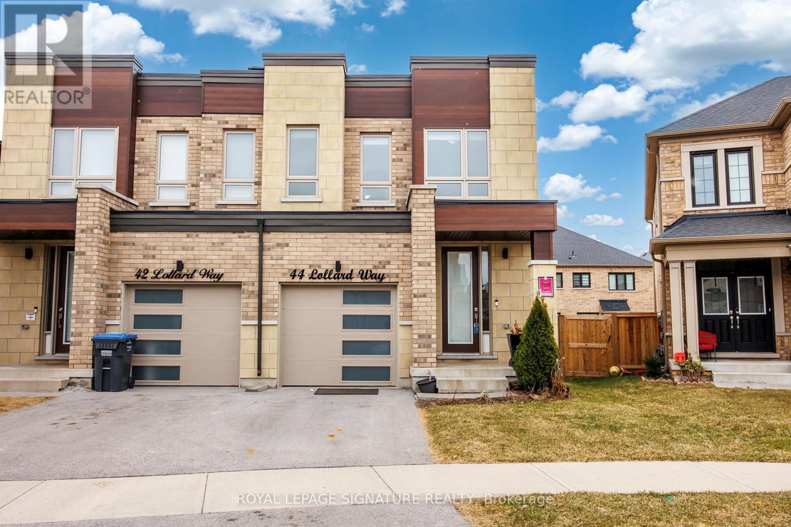 44 LOLLARD WAY Property Photo 1