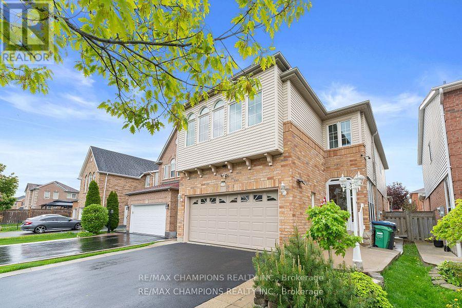 30 Larkspur Road Property Photo 1