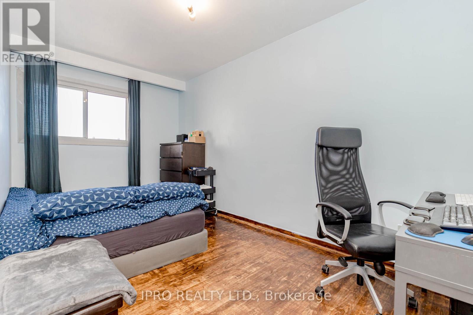 846 Wilson Avenue Property Photo 20