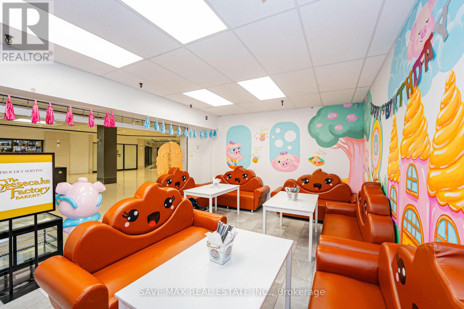 G15 - 2340 Dundas Street W Property Photo 10
