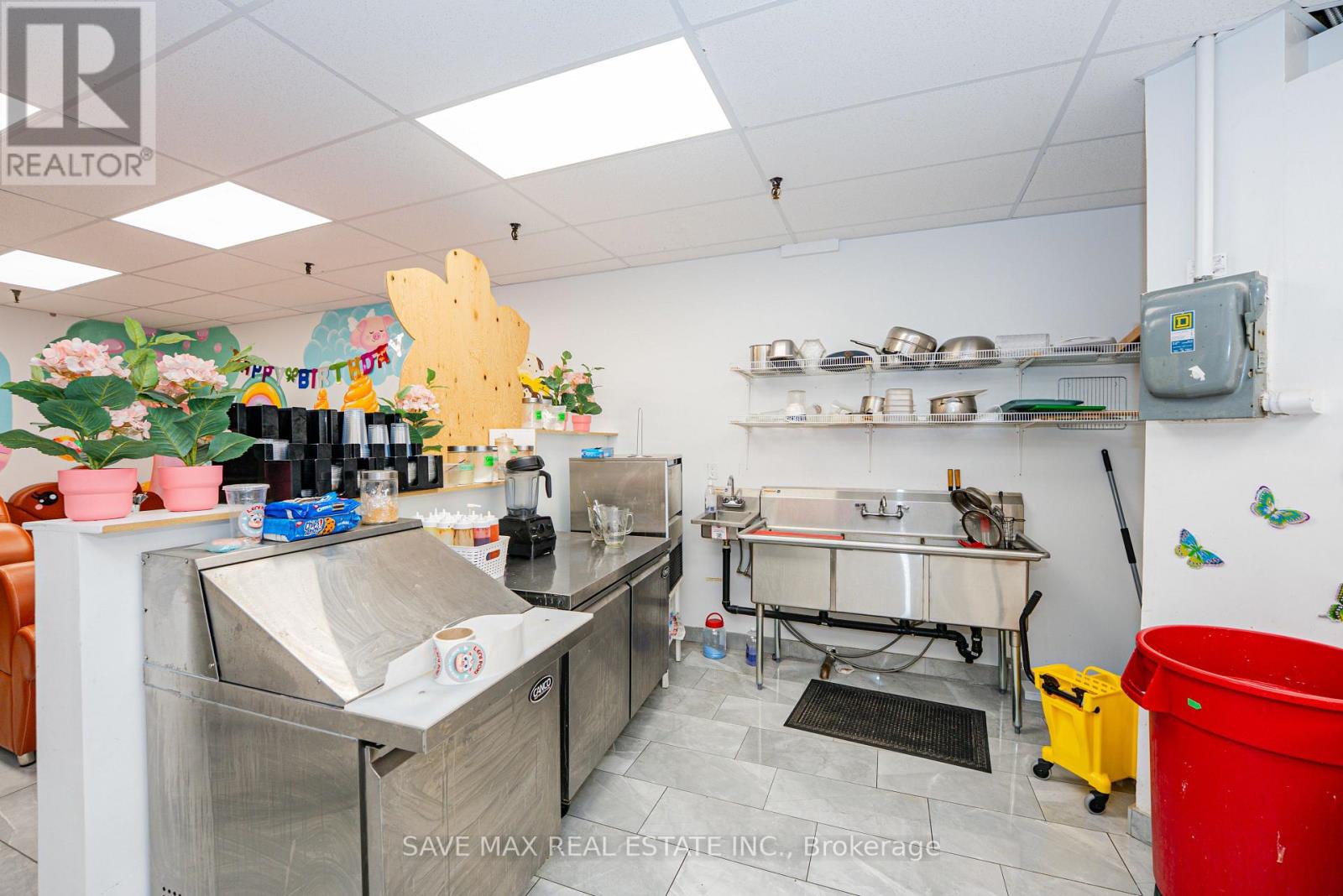 G15 - 2340 Dundas Street W Property Photo 13