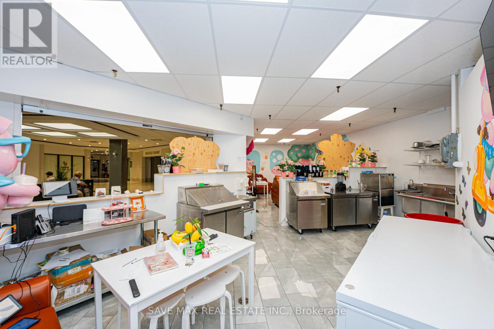 G15 - 2340 Dundas Street W Property Photo 16