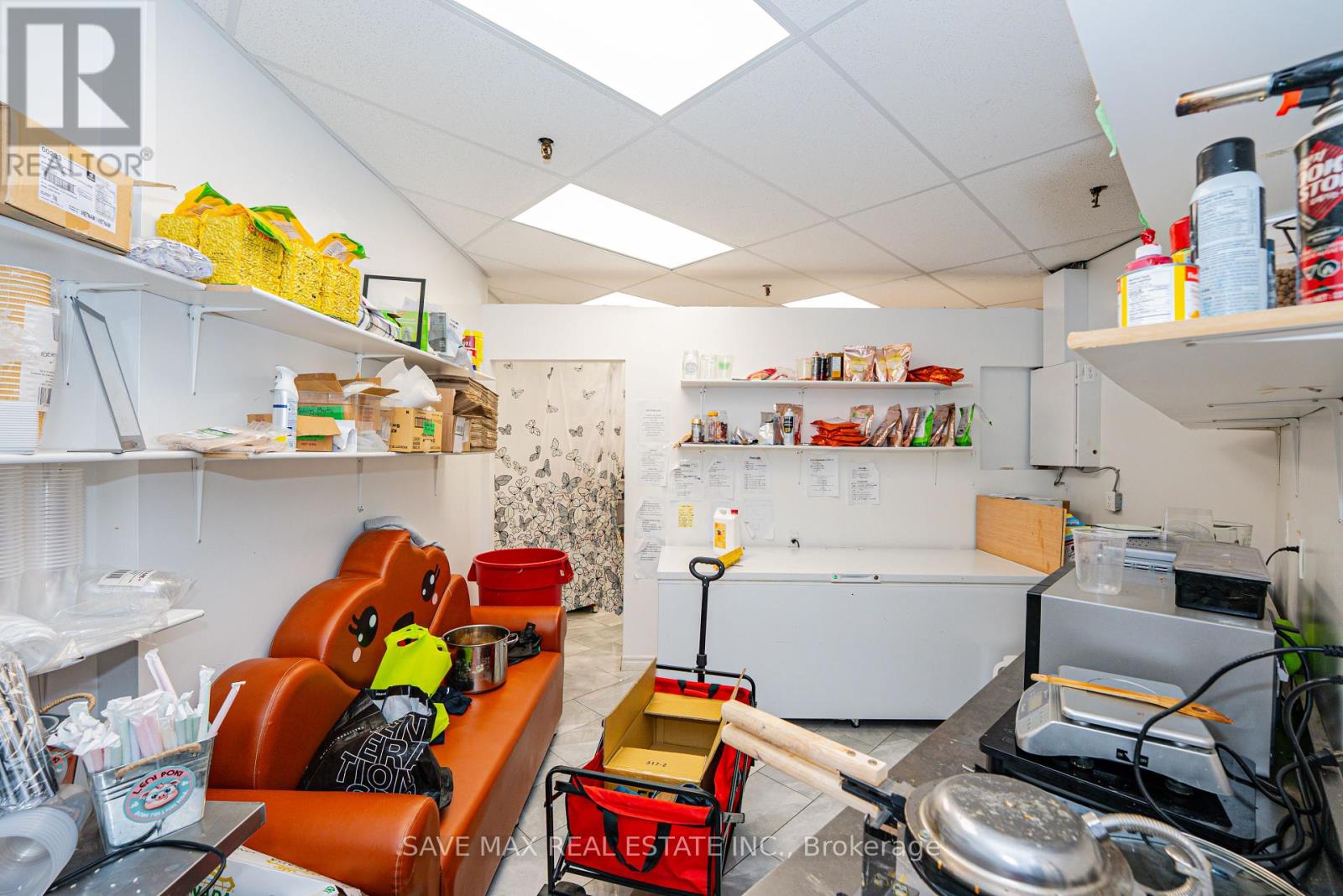G15 - 2340 Dundas Street W Property Photo 18