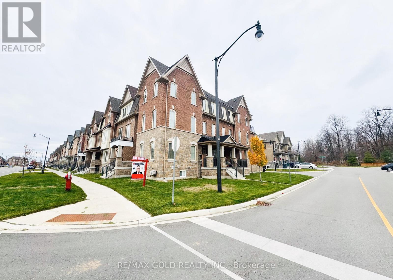 60 Remembrance Road Property Photo 1