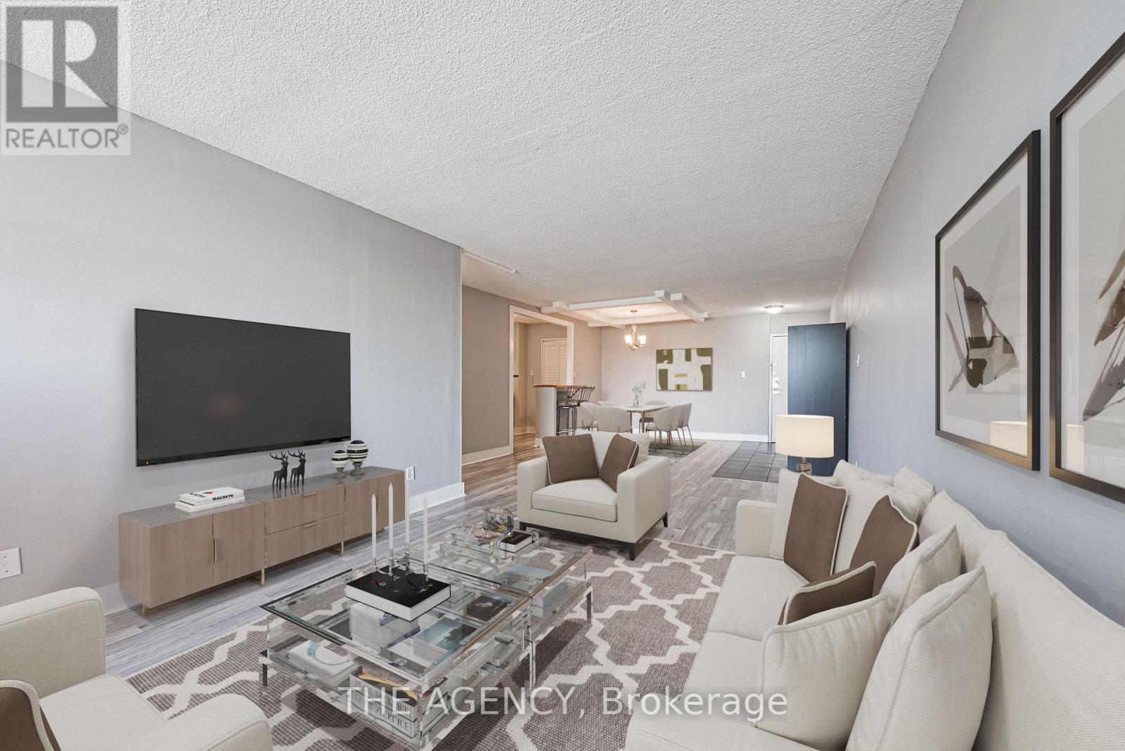 1410 - 975 Warwick Court Property Photo 1