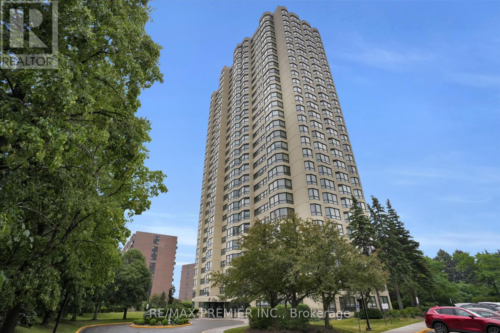 505 - 8 LISA STREET
