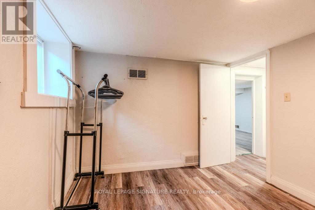 98 Advance Rd Property Photo 12