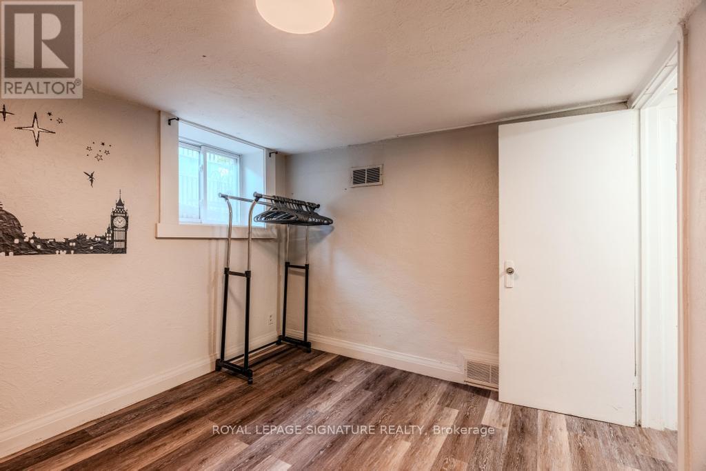 98 Advance Rd Property Photo 13