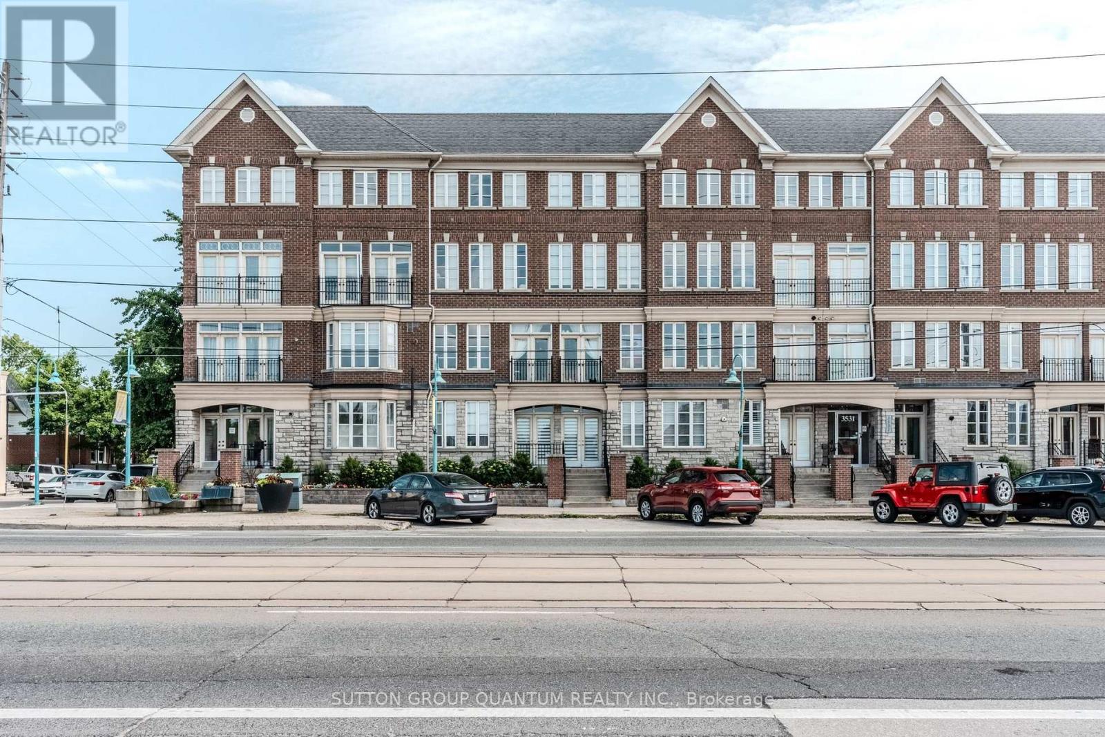 105 - 3531 LAKE SHORE BOULEVARD W Property Image
