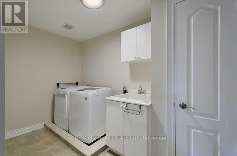 3170 Southwind Road Property Photo 36