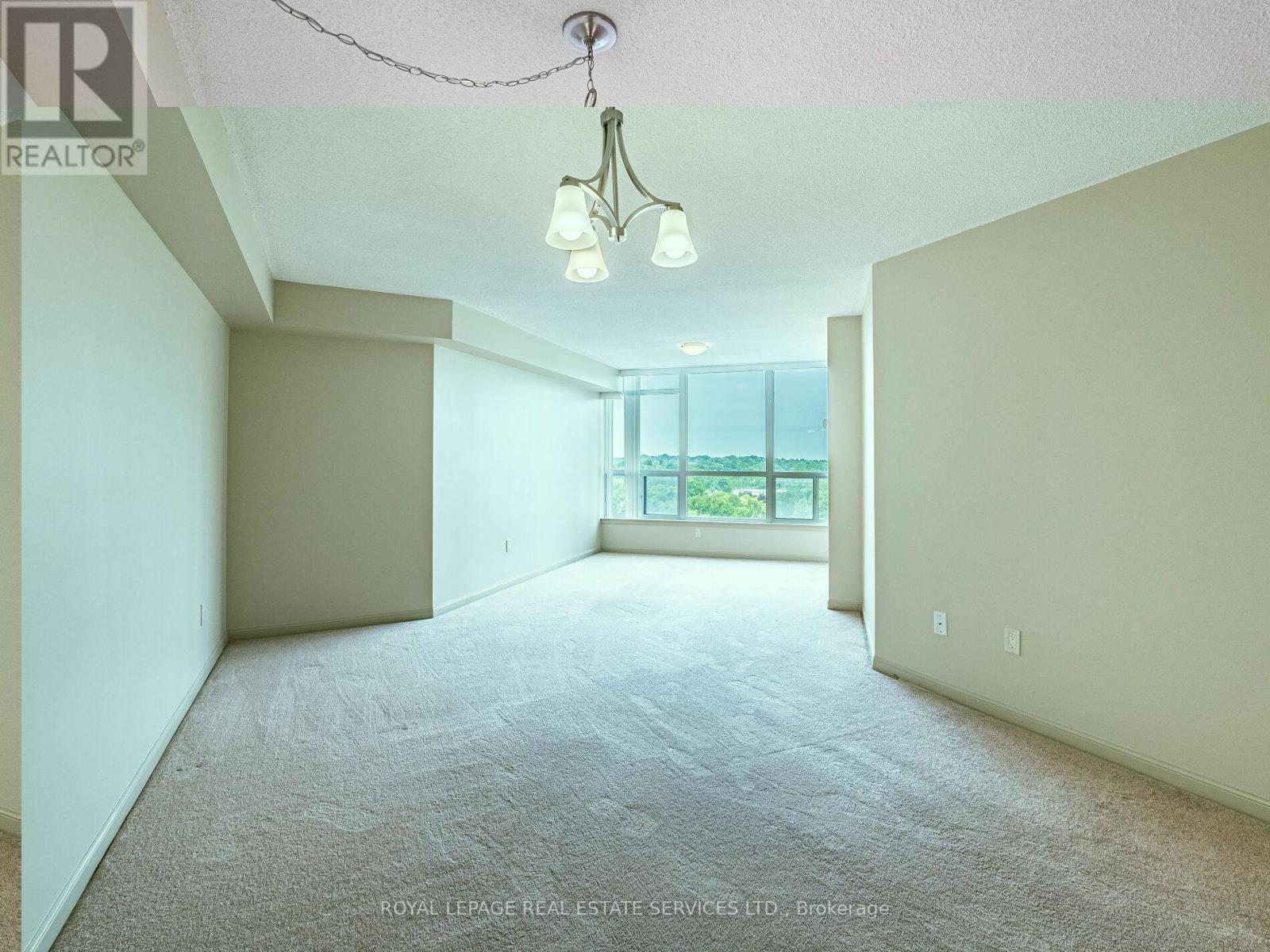 908 - 12 Laurelcrest Street Property Photo 9