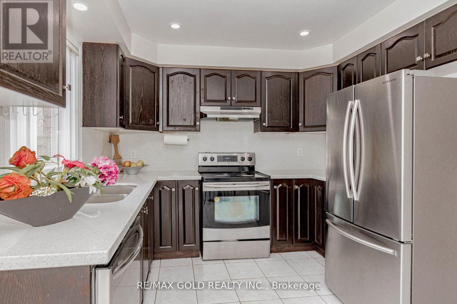 37 Native Landing Property Photo 11
