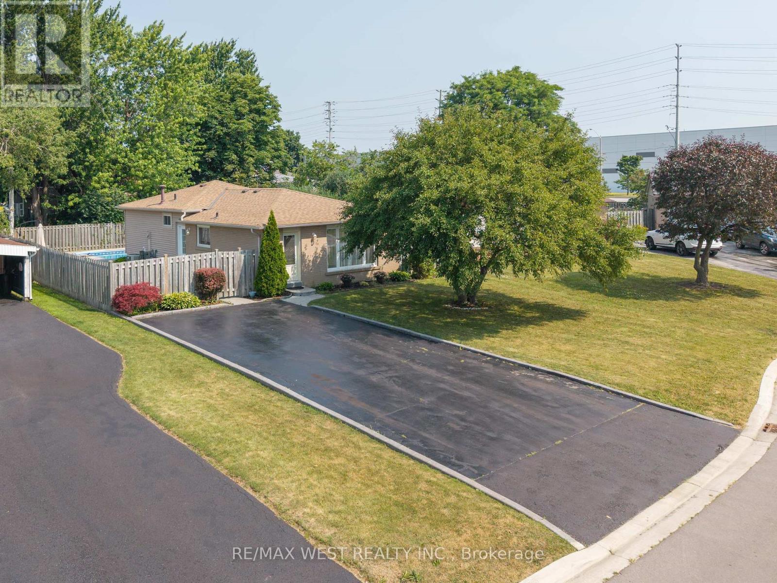 44 Fidelia Crescent Property Photo 1