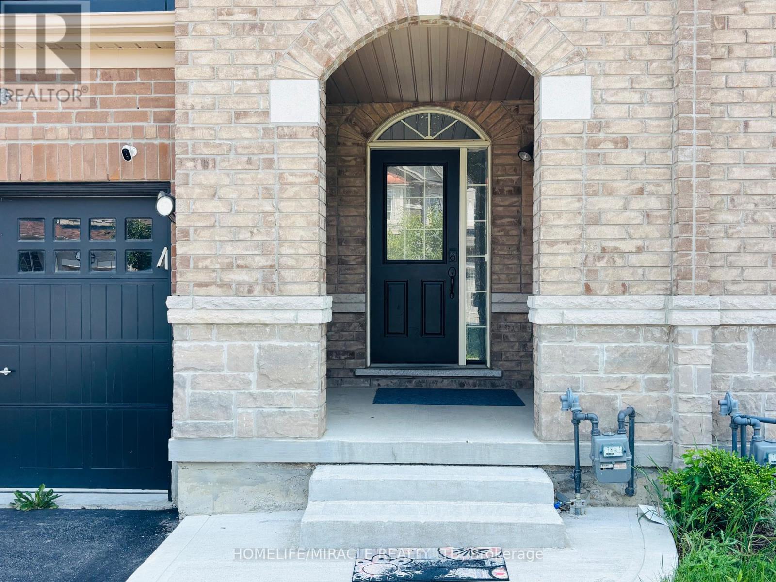 26 Ivor Crescent Property Photo 1