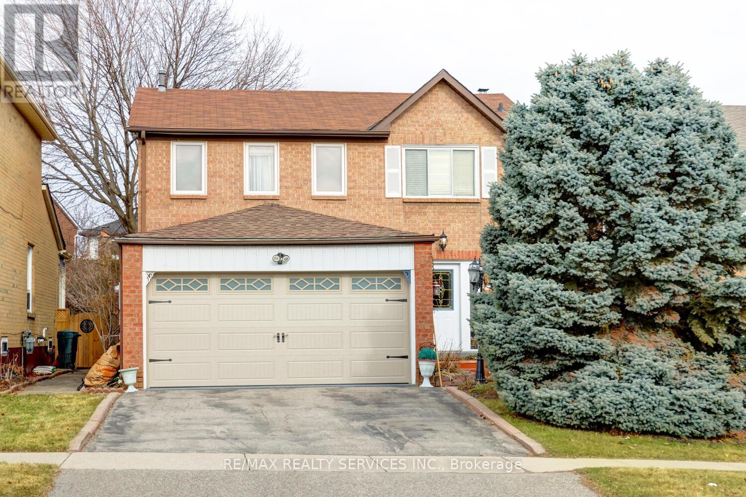 47 Nuttall Street Property Photo 1