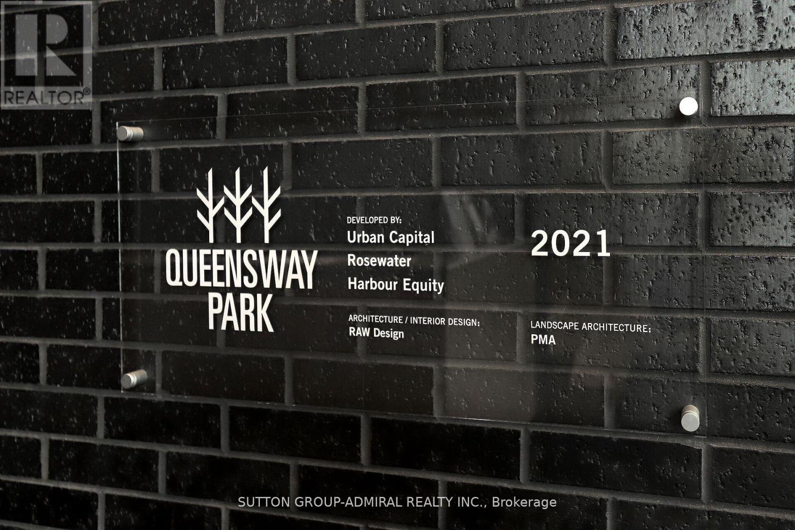 323 - 7 Smith Crescent Property Photo 14