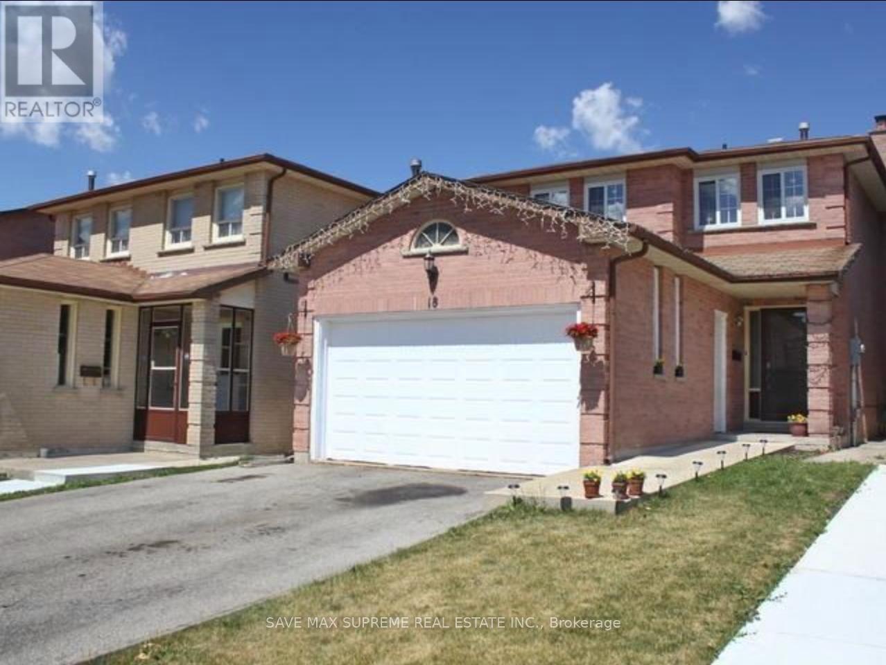 18 Bach Blvd Boulevard Property Photo 1