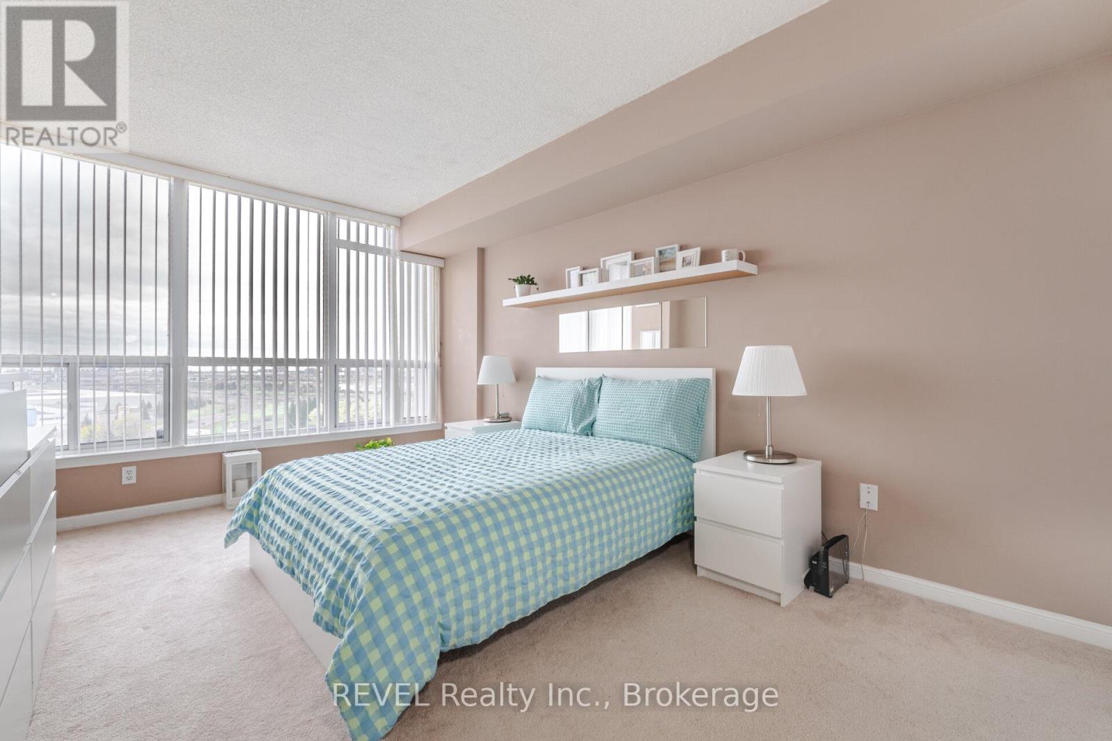 803 - 12 Laurelcrest Street Property Photo 19