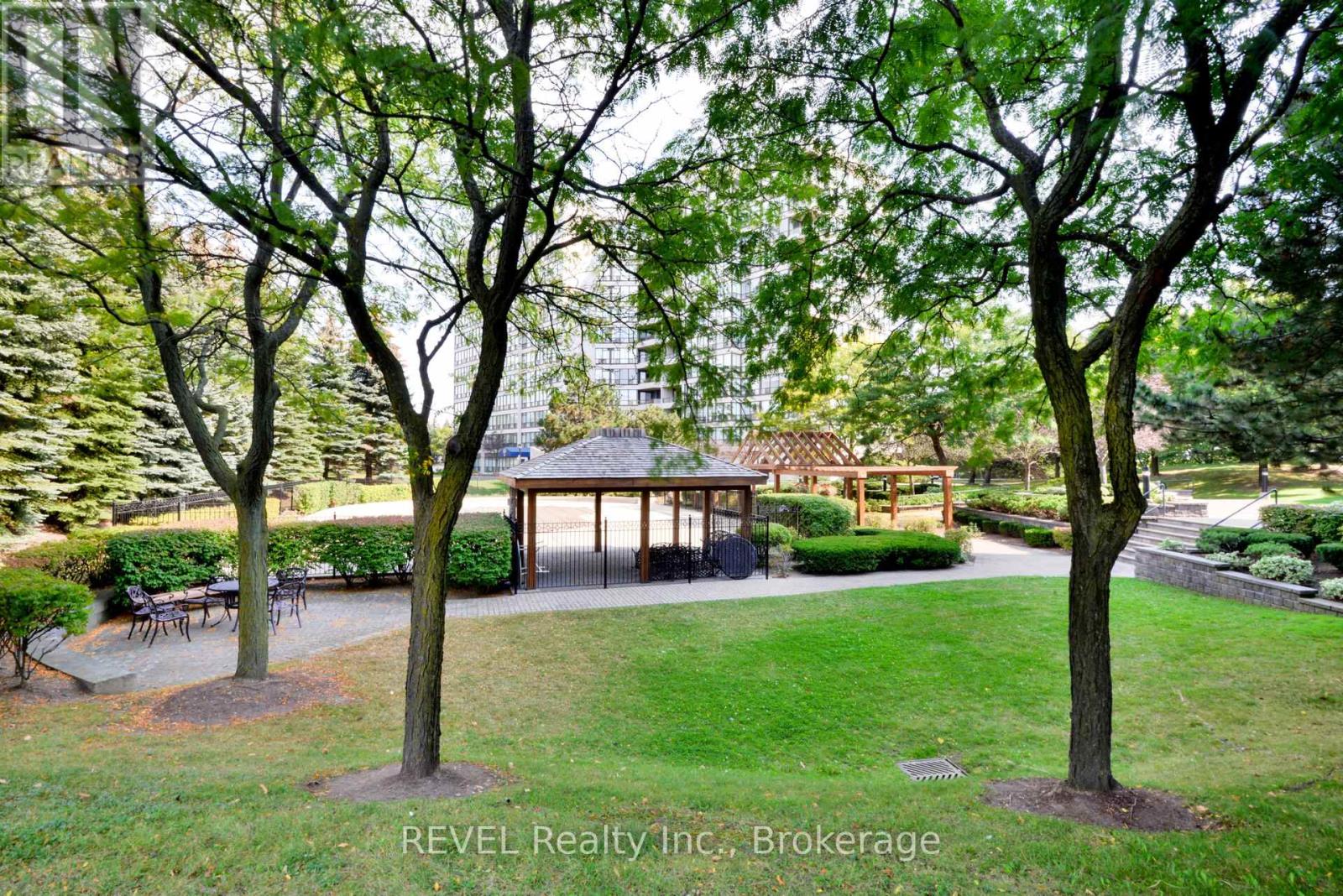 803 - 12 Laurelcrest Street Property Photo 24