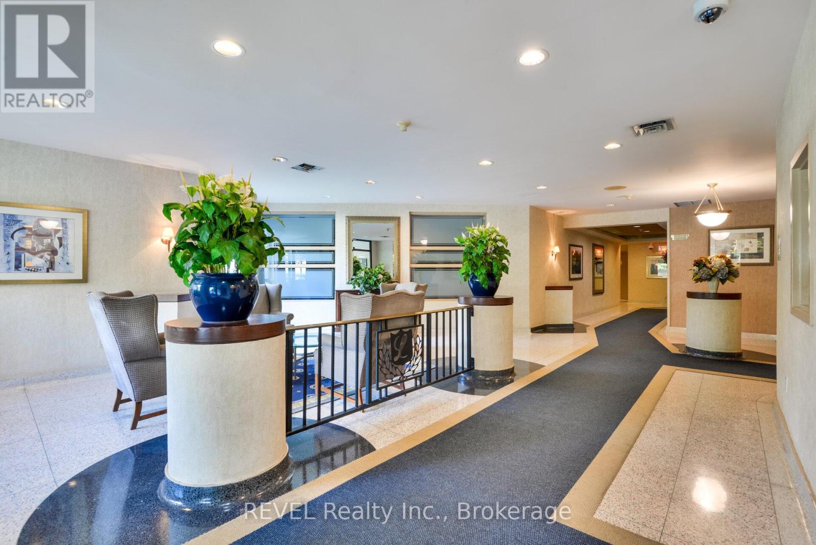 803 - 12 Laurelcrest Street Property Photo 27