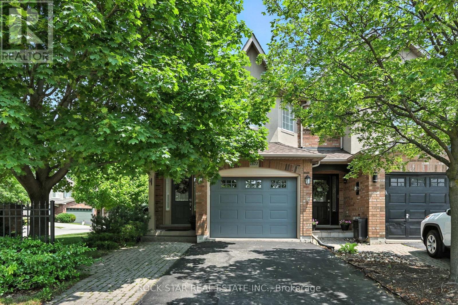 1477 Headon Road Property Photo 1