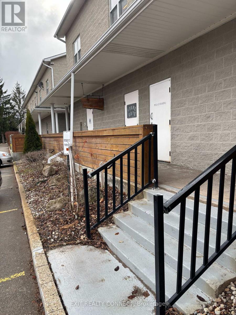 1cr - 30 Crawford Crescent Property Photo 1