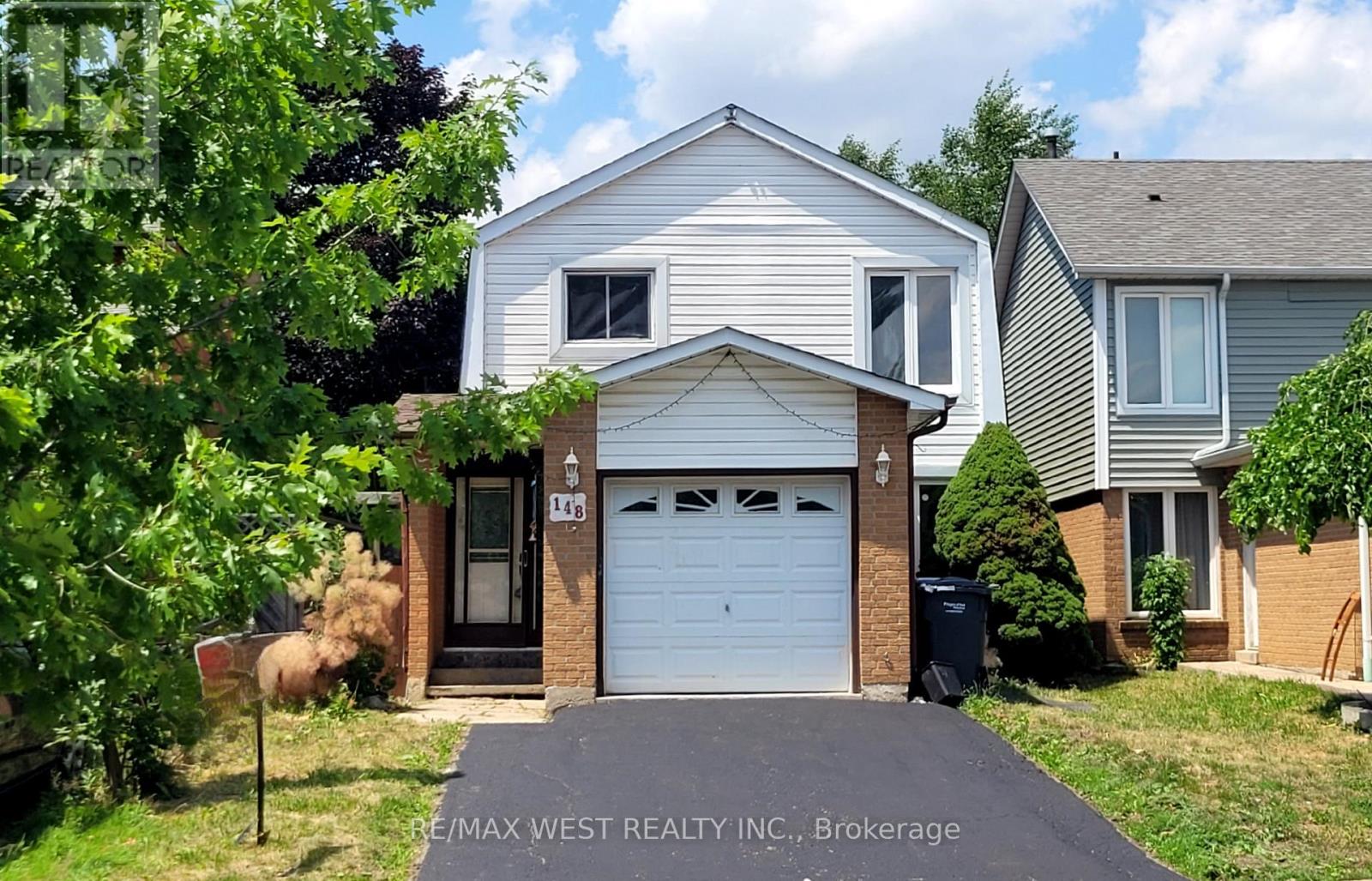 148 Fanshawe Drive N Property Photo 1