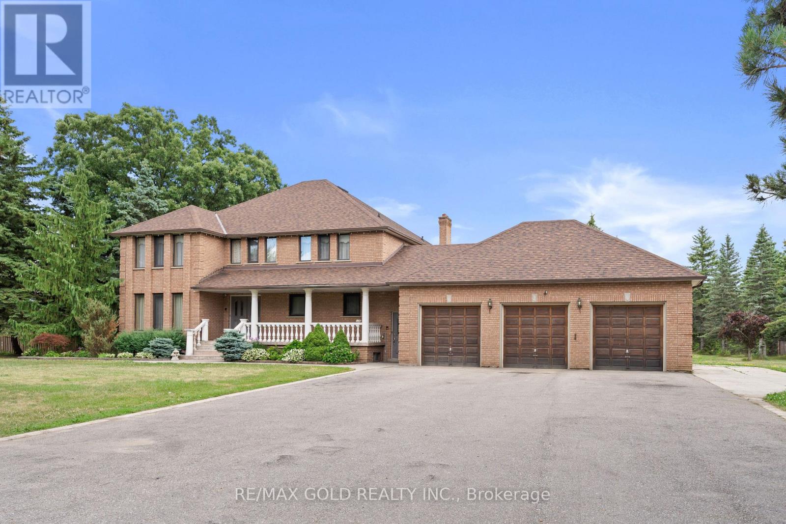 8 Ryckman Lane Property Photo 1