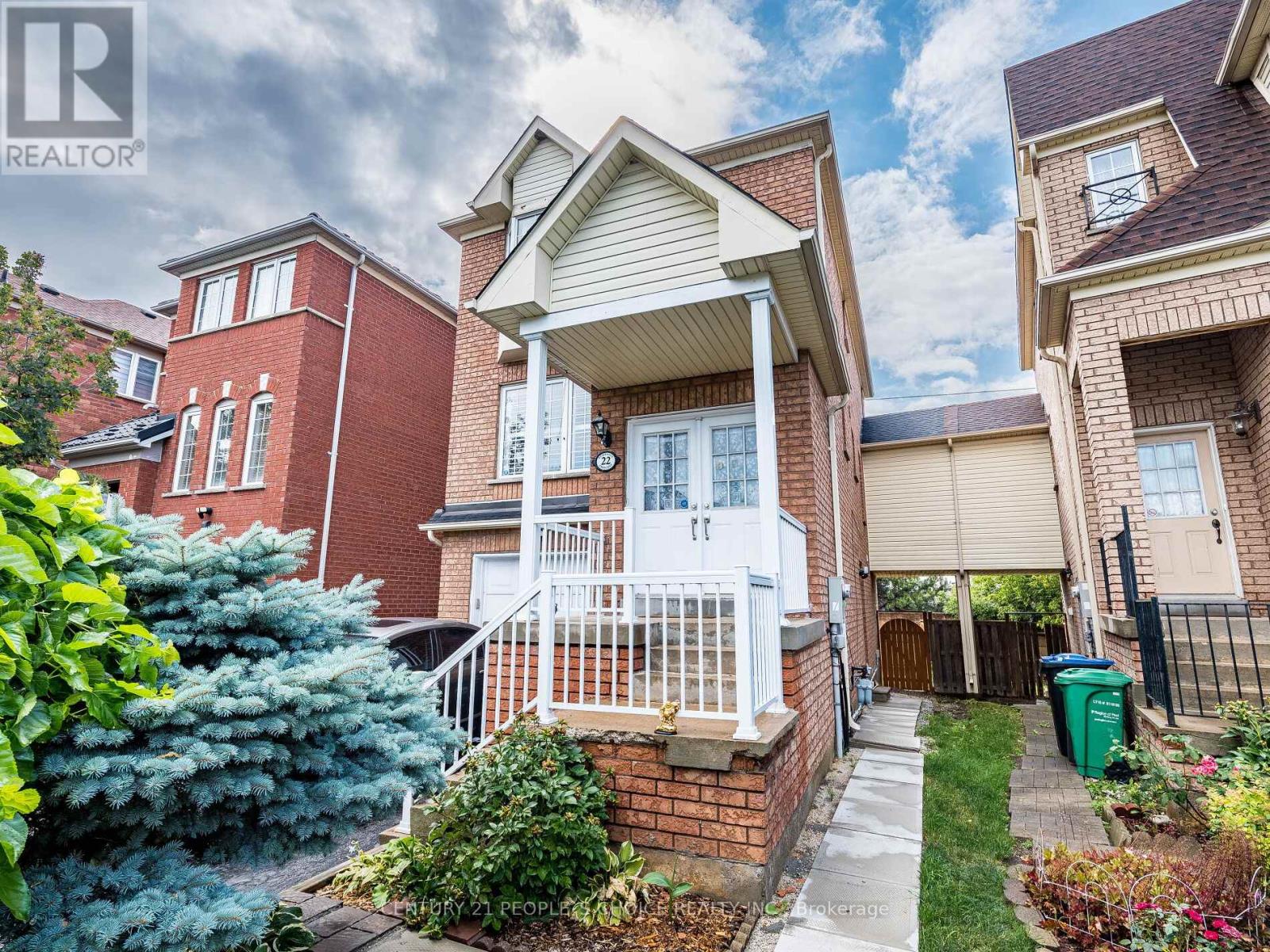 22 Domenico Crescent Property Photo 1