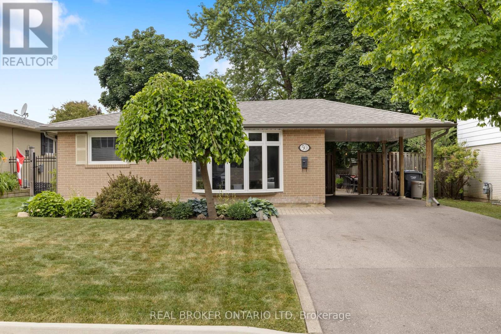 50 Watson Crescent Property Photo 1