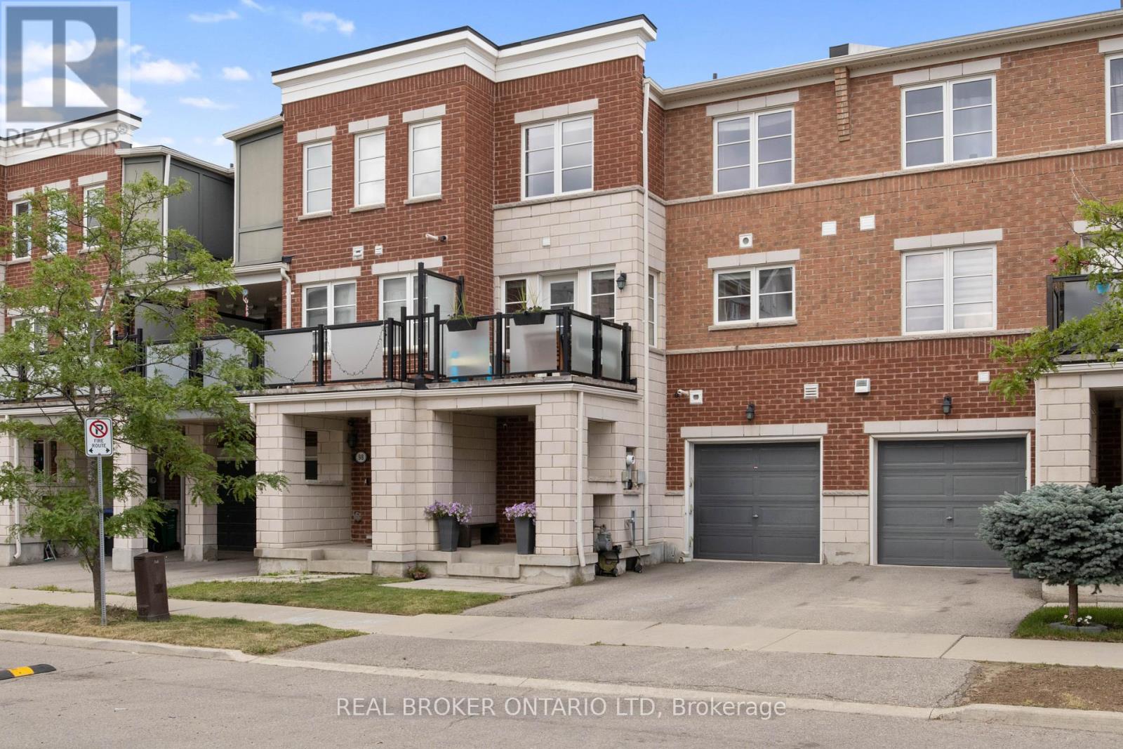 100 Baycliffe Crescent Property Photo 1