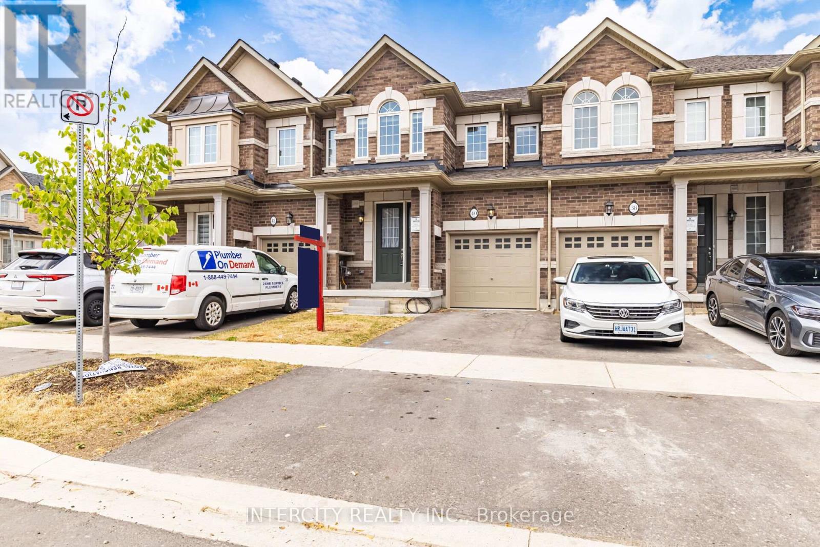 40 Donald Stewart Road Property Photo 1