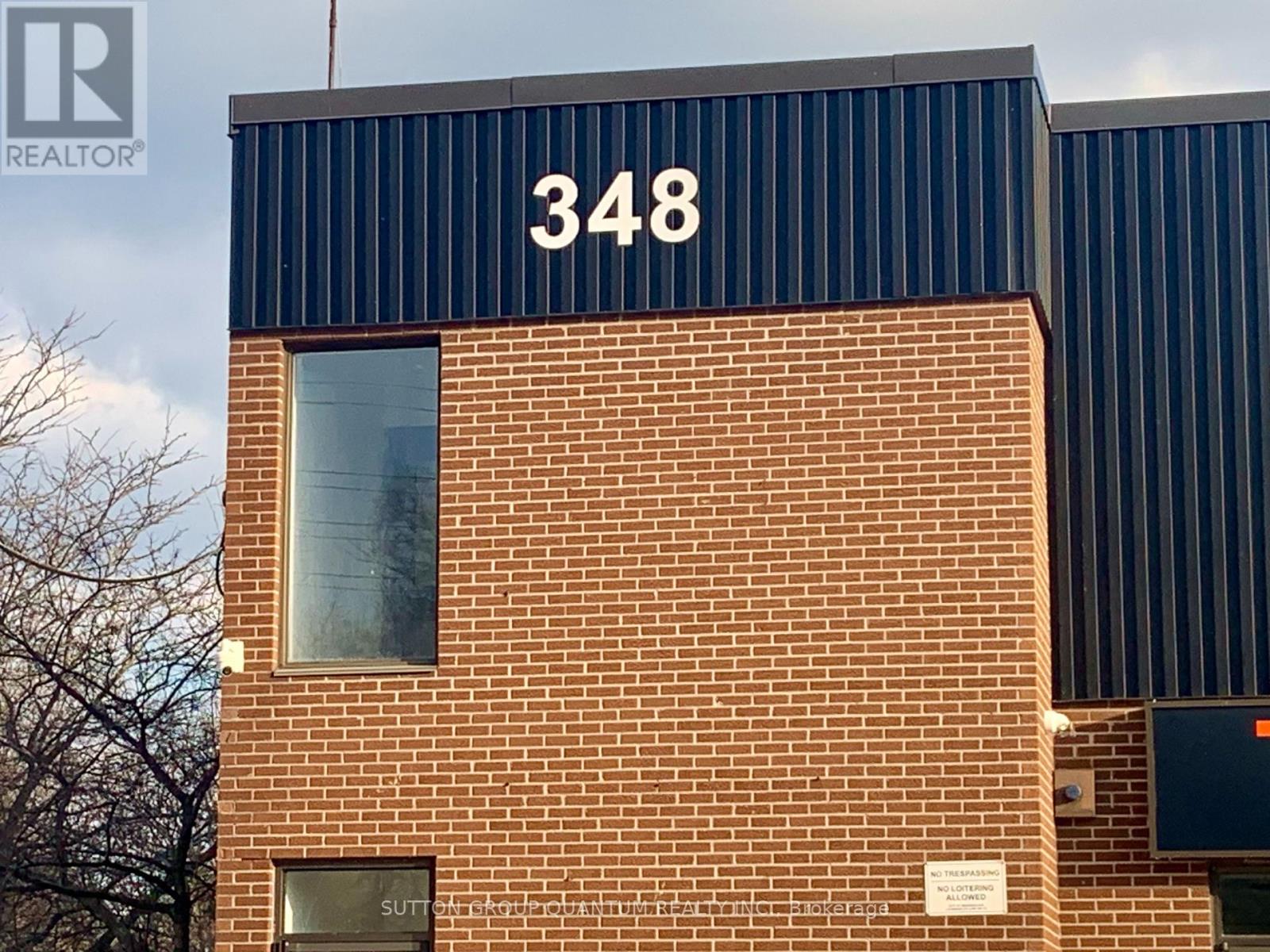 204 - 348 Lakeshore Road E Property Photo 4