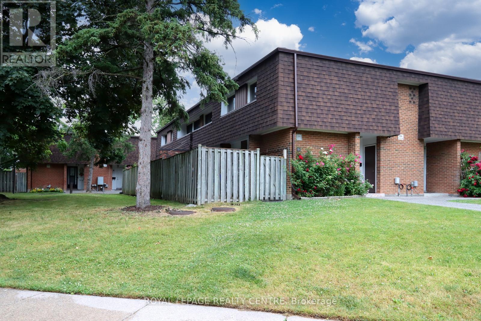 444 Silverstone Dr Property Photo 1