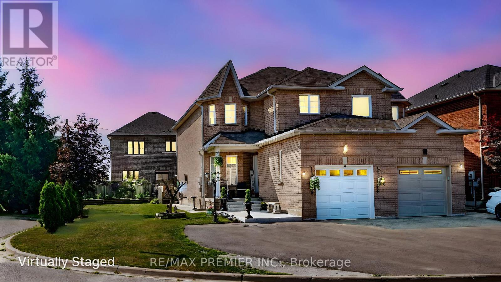 11 Richelieu Court Property Photo 1