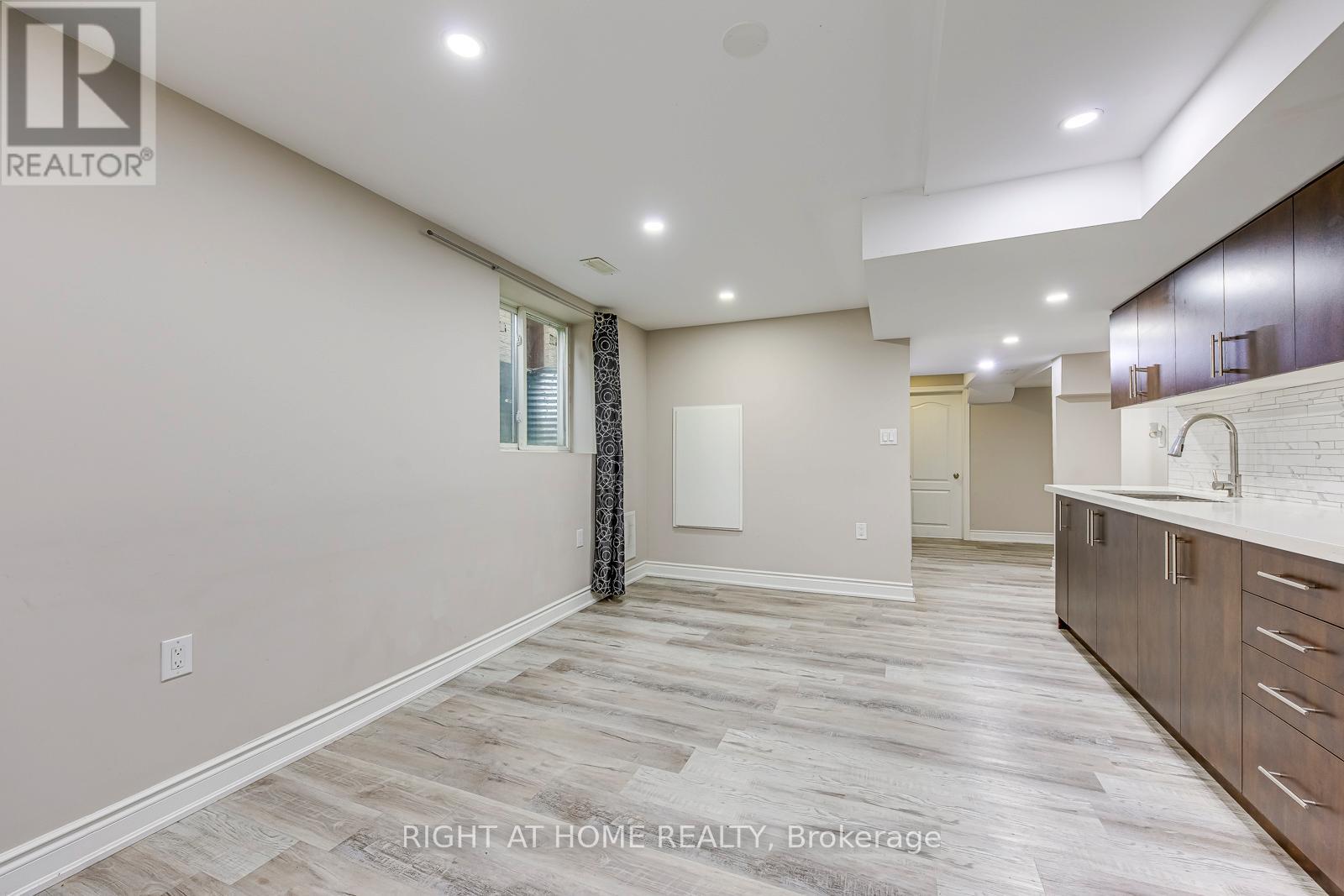 Bsmt - 99 Masters Green Crescent Property Photo 15