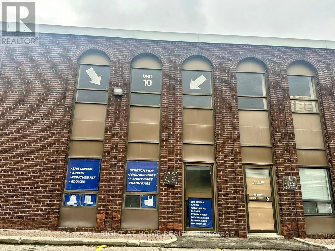 10 - 4478 CHESSWOOD DRIVE Property Photo 1