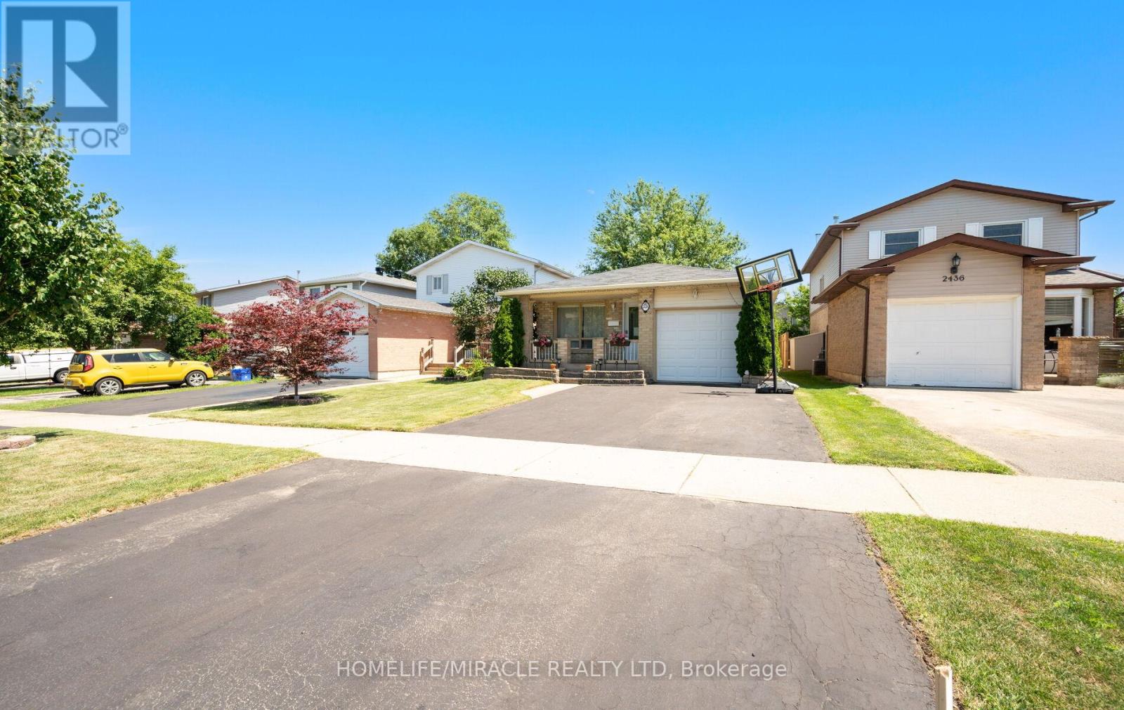 2438 Whittaker Drive Property Photo 1