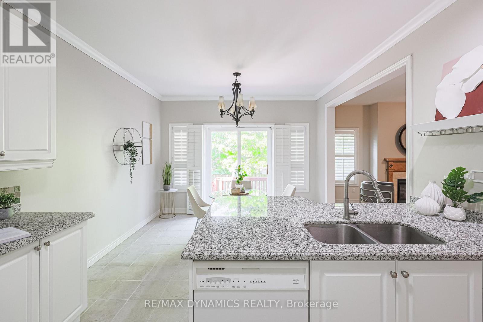 2381 Grand Oak Trail Property Photo 10