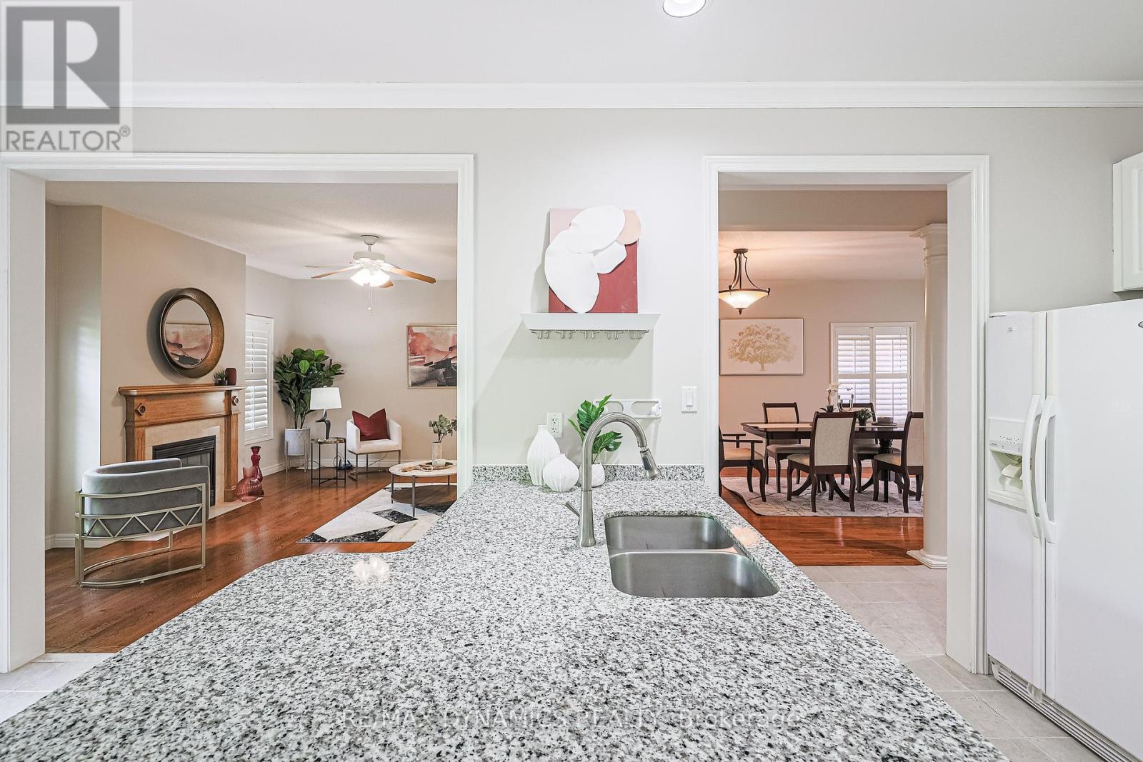 2381 Grand Oak Trail Property Photo 11