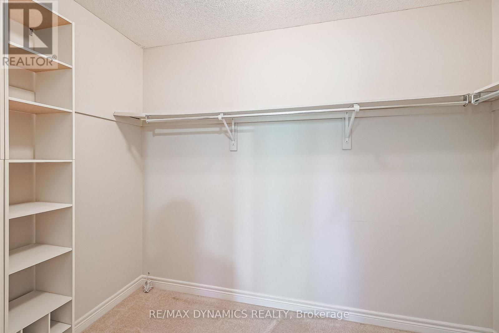 2381 Grand Oak Trail Property Photo 26