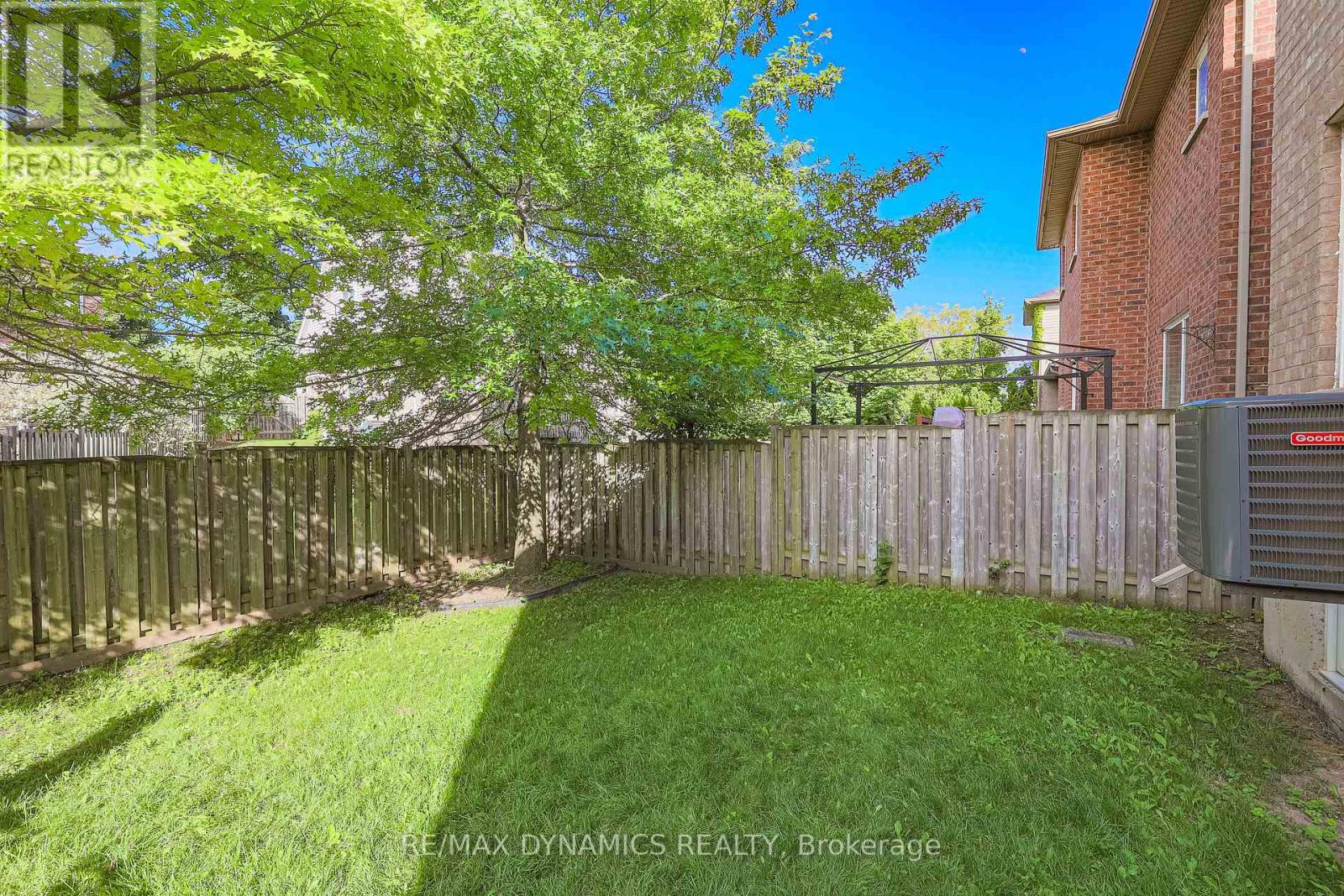 2381 Grand Oak Trail Property Photo 37