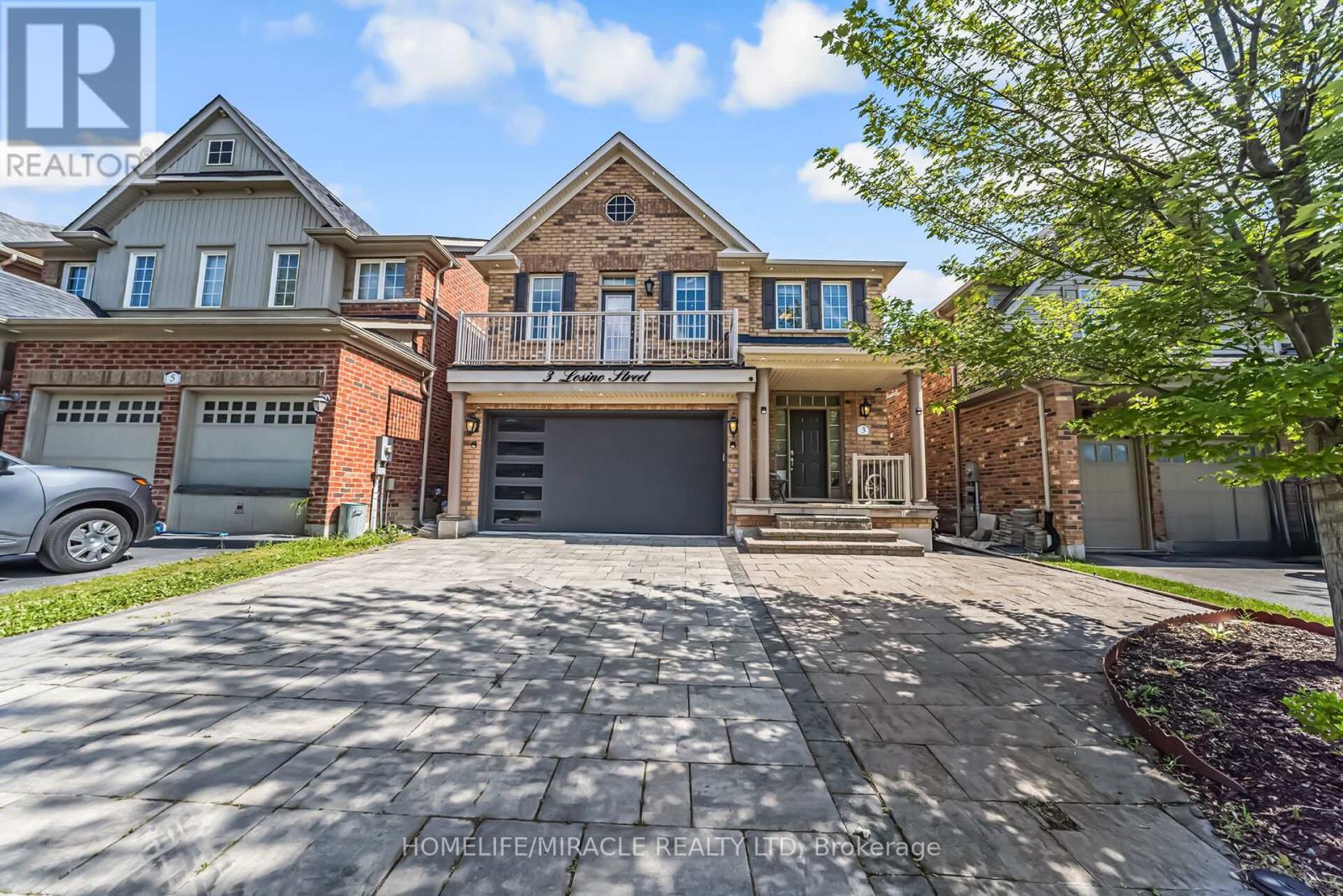 3 Losino Street Property Photo 1