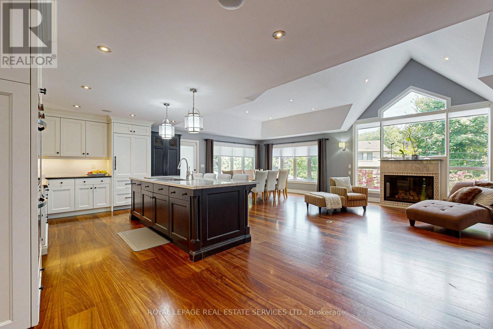 159 Viewbank Crescent Property Photo 9