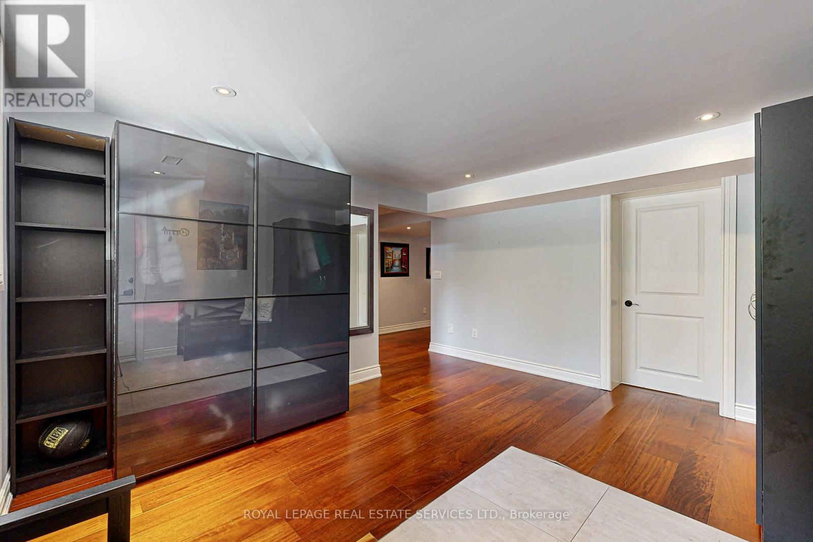 159 Viewbank Crescent Property Photo 36